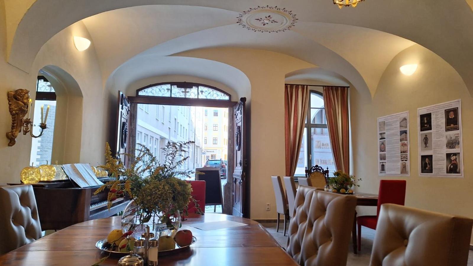 Stadtpalais Koenigssuite Maximal 2 Personen Und 1 Kleinkind Будишин Екстер'єр фото